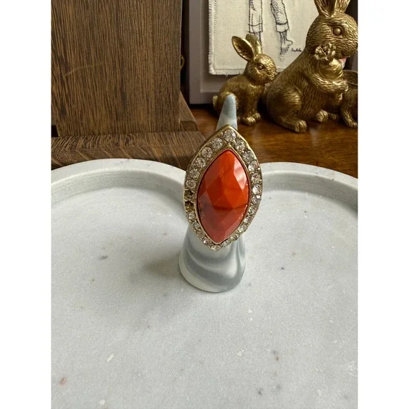 Gold Tone Orange Marquise Resin Rhinestone Leaf Engraved Statement Ring Size 7.5 - Picture 7 of 10